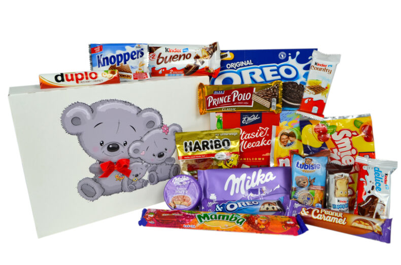 Zestaw słodyczy Kinder box dla dziecka na urodziny