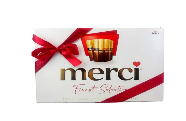 Bombonierka z kokardą Merci 400g Storck na prezent upominek