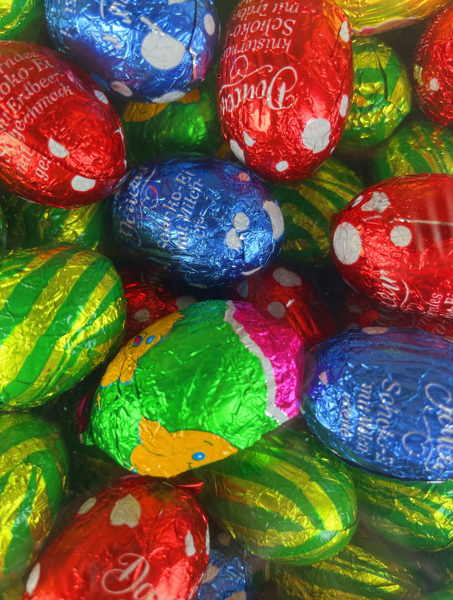 Cukierki Jajka czekoladowe Nadziewane Jajeczka Wielkanoc Baron 2000g 2kg
