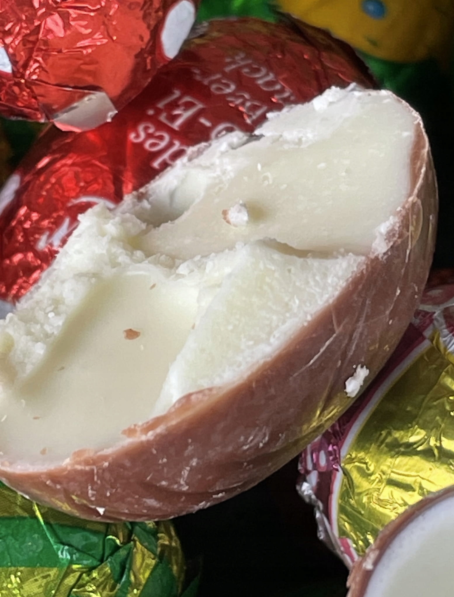 Cukierki Jajka czekoladowe Nadziewane Jajeczka Wielkanoc Baron 2000g 2kg