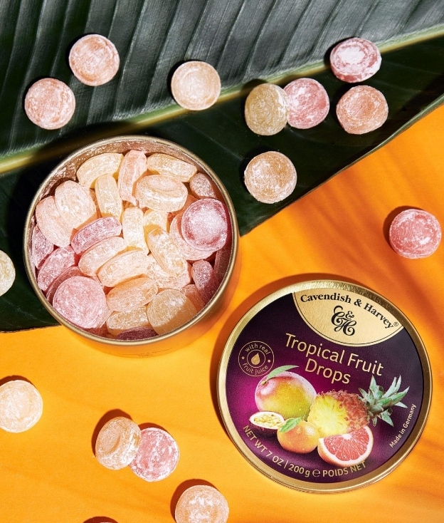 Cukierki Cavendish Tropical Fruit Landrynki Owocowe w puszce Mix 200g DE