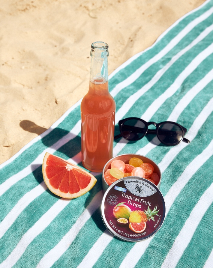 Cukierki Bez Cukru Dropsy Tropical Fruit Drops Cavendish & Harvey 175g w puszce