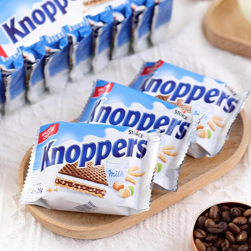Wafle Knoppers Baton Orzechowy Kakaowe Wafelki Storck Nadziewane 25gx24
