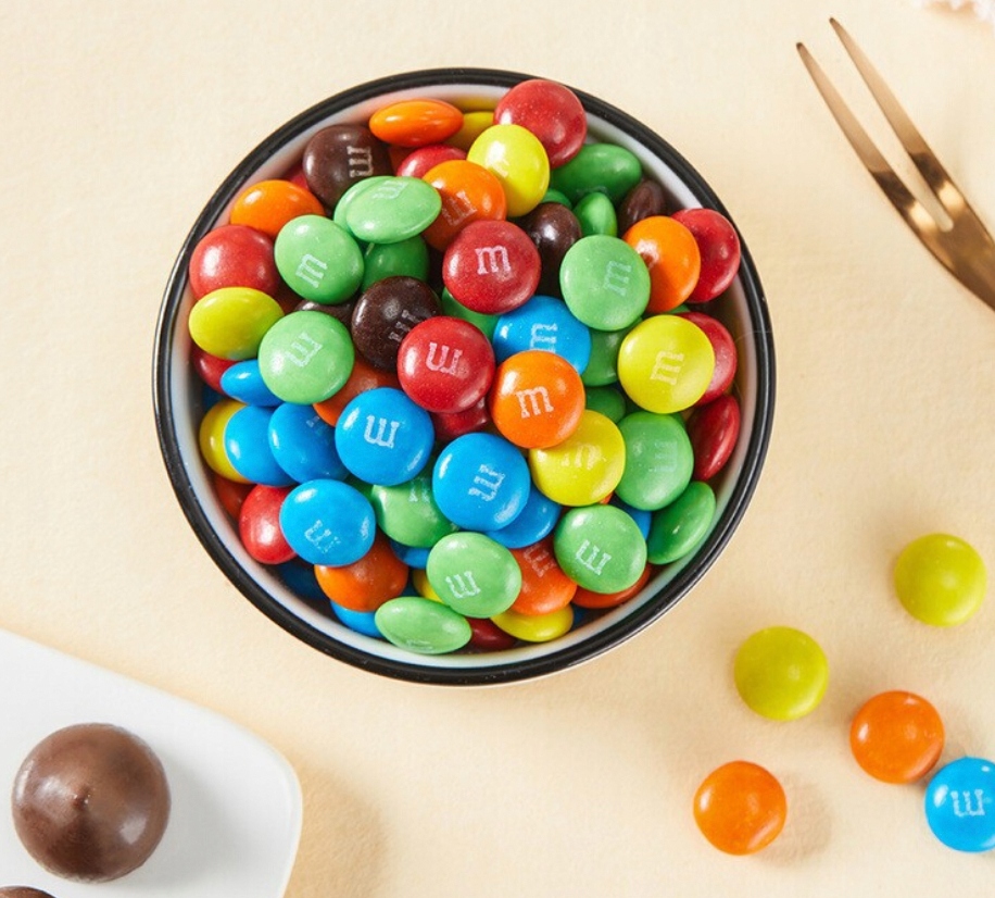 Cukierki M&M'S czekoladowe draże z Niemiec 800g dzień dziecka dla dzieci