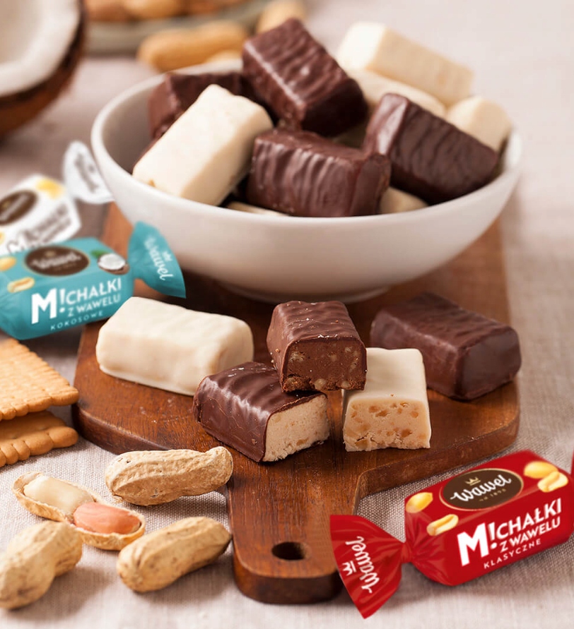 Wawel Cukierki Michałki Kokosowe W Czekoladzie Z Orzechami Kokos Orzech 1kg na wagę