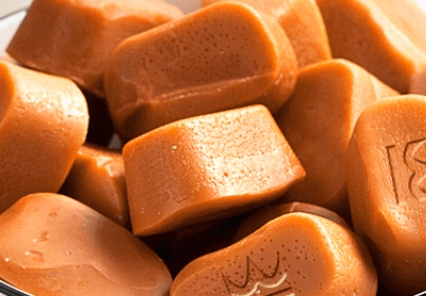 Wawel Krówka Krówki Mleczne Cukierki z Wawelu Prezent 300g mleczna święta Mikołaja